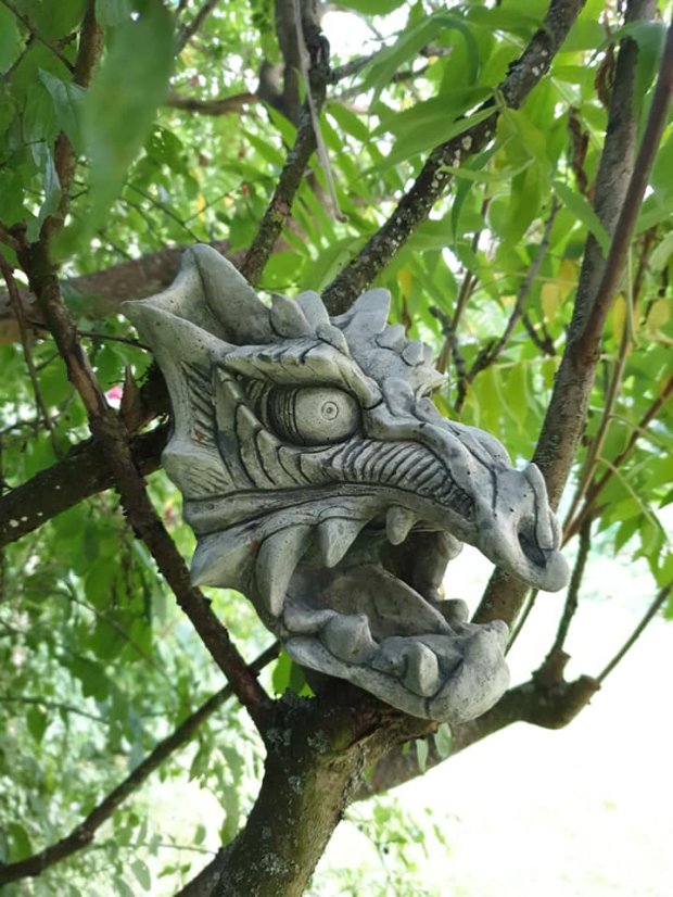 Steinfigur Gartenfigur Drache Sharock