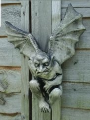 Steinfigur Gartenfigur Gargoyle Ringoe 35x27 1025