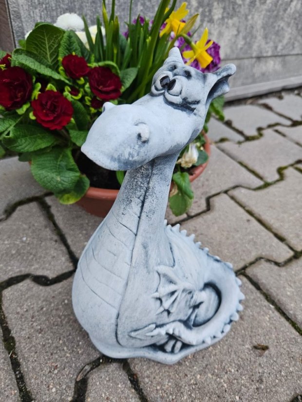 Steinfigur Gartenfigur Drache Hubertus