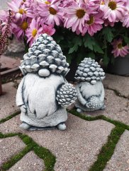 Steinfigur Gartenfigur Wichtel Eichel 18 a 12cm 675kč