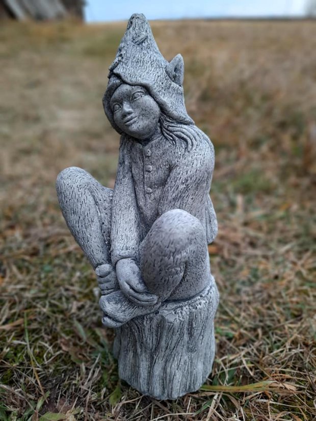 Steinfigur Gartenfigur Elfe Fangorn28x13cm