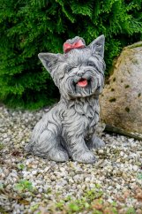 Zahradní betonová dekorace Jorkšír