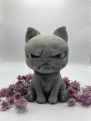 Zahradní betonová dekorace Mrzutá kočička 😾