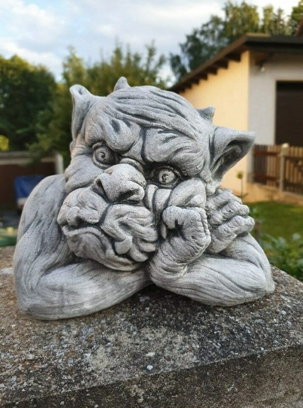 Steinfigur Gartenfigur Gargoyle Jericho 24x18cm 750