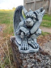 Steinfigur Gartenfigur Gargoyle fred 28x22 990