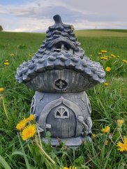 Steinfigur Gartenfigur Feenhaus Pinien 41x32 1650