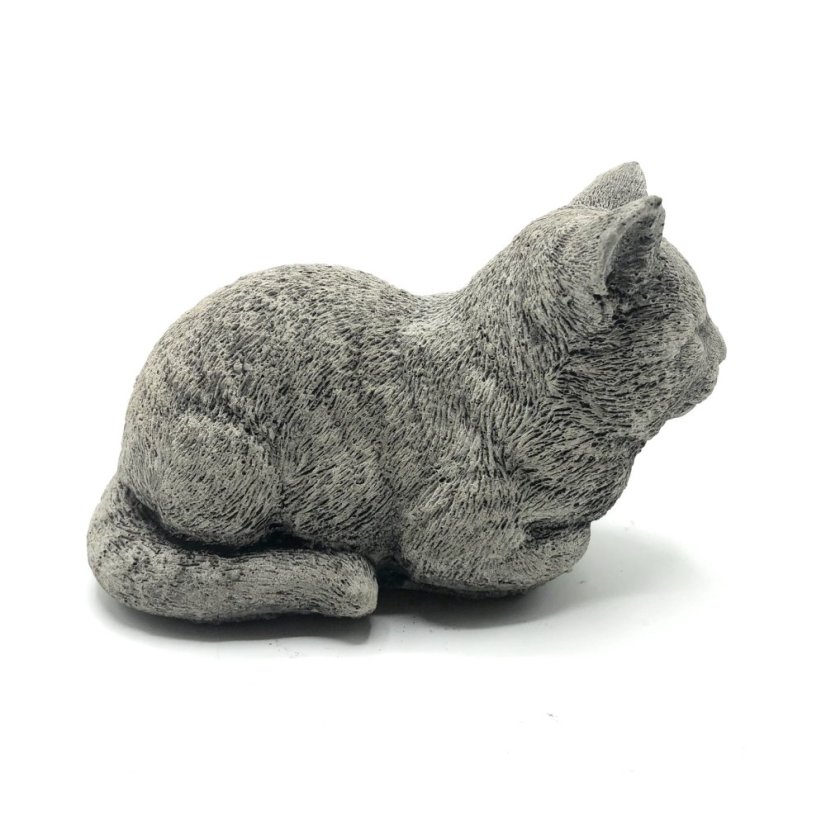 Zahradni betonová dekorace - Spící koťátko č.2