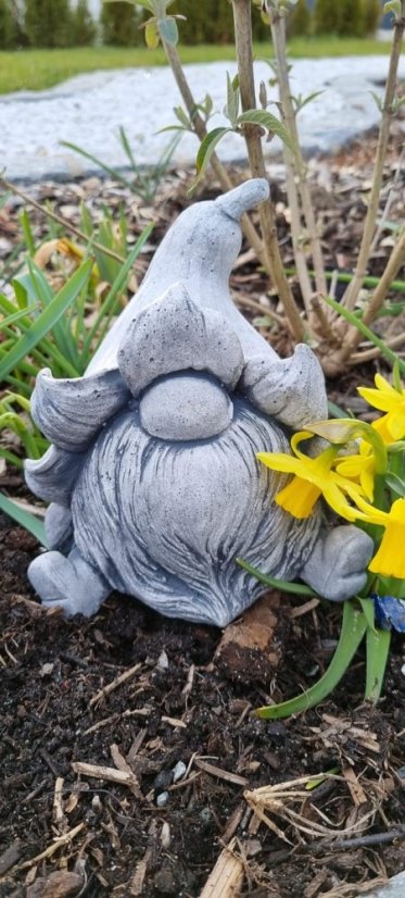 Steinfigur Gartenfigur Wichtel poldi 17x16cm 625