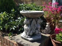 Steinfigur Gartenfigur Vogeltraenke Gargoyle 26x23 1125