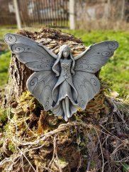 Steinfigur Gartenfigur Schmetterling Wandbild24x20cm