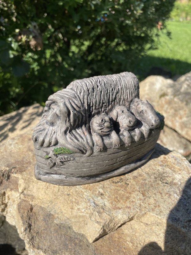 Jezírková dekorace - Noemova Archa - Archa: Lehce vybarvená 1ks