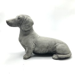 Zahradní betonová dekorace - Jezevčík